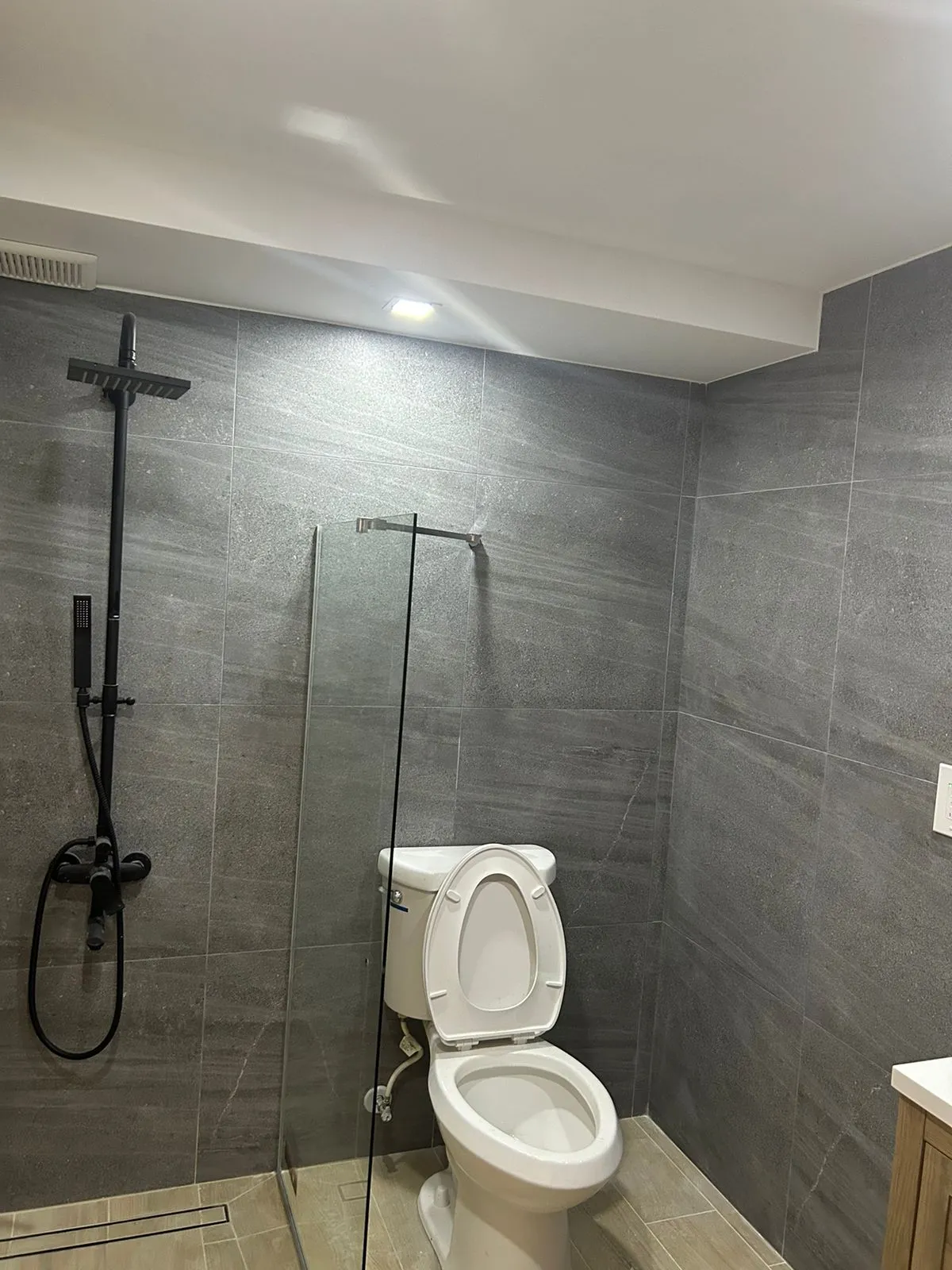 Modern bathroom design